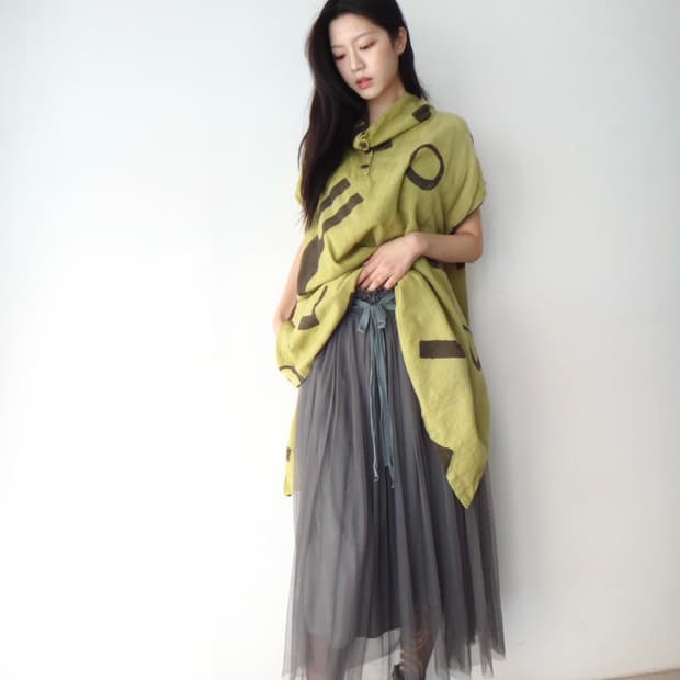 Rectangle neck button green top