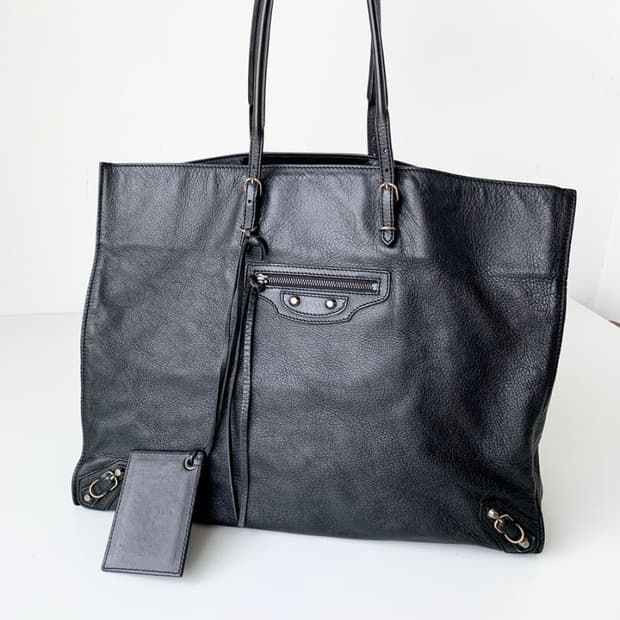 발렌시아가 피피에 토트백