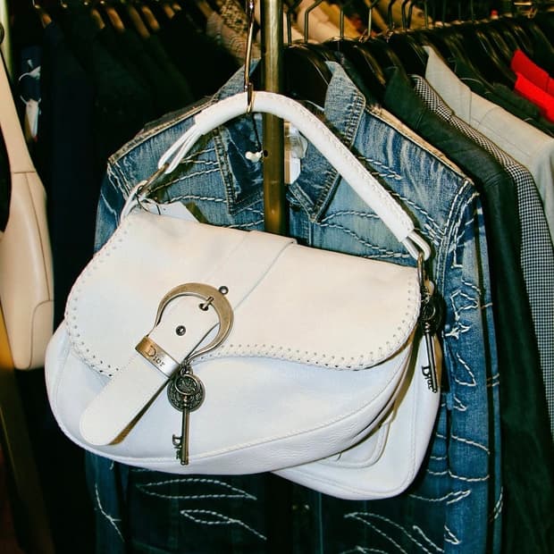 디올(Dior) 존 갈리아노 가우초백 오프화이트 상태A-