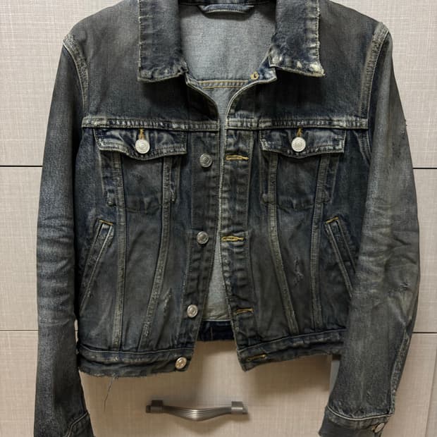 발렌시아가 청자켓