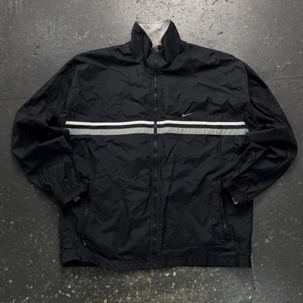 100 나이키 스우시 바람막이 