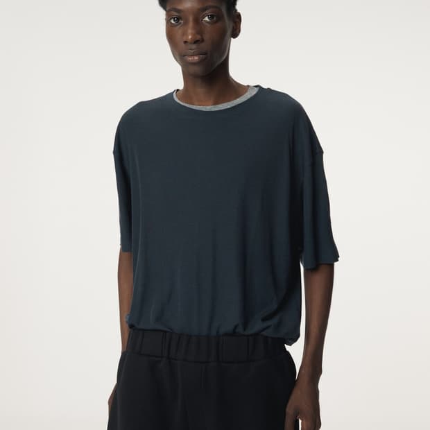 [새상품] 렉토 25FW 레이어드 울 티셔츠 다크 네이비