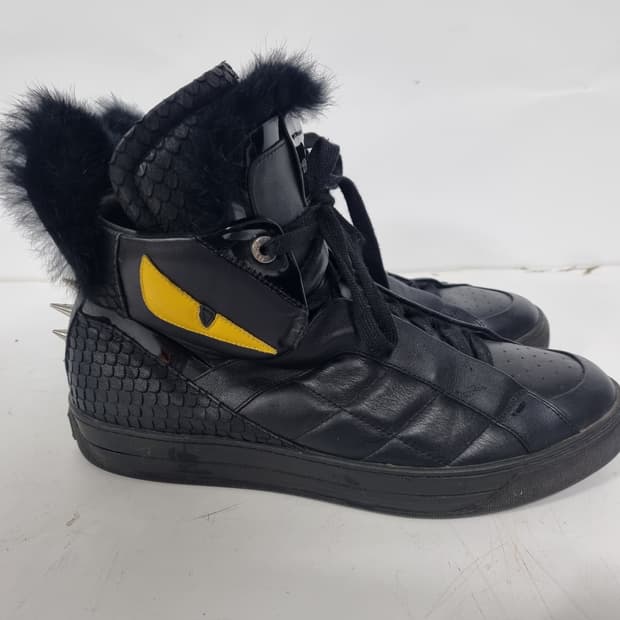 Fendi st 스터드 퍼 스니커즈