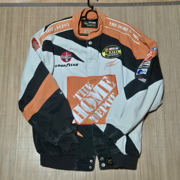 나스카 레이싱자켓 L사이즈 팝니다