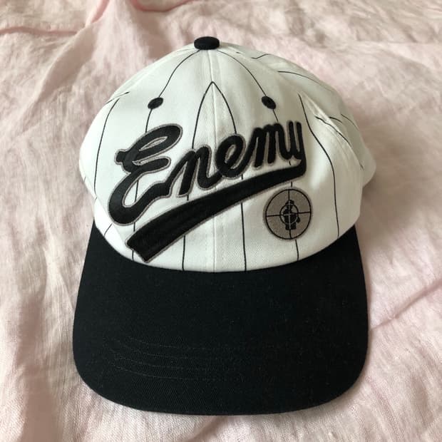 세인트미카엘 x 퍼블릭에너미 모자