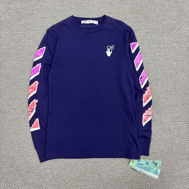 오프화이트 마커에로우 롱슬리브 v2072