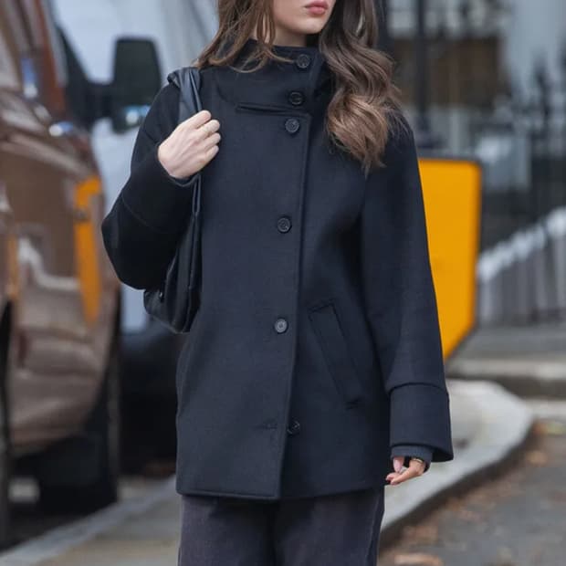 디망쉬 하프코트 블랙/차콜 판매해요