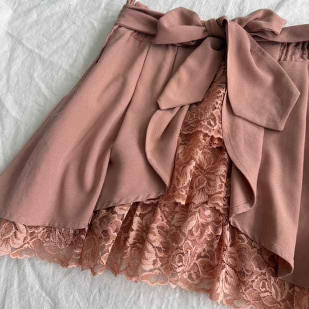 로걀 레이스캉캉 백포인트 플리츠 미니스커트