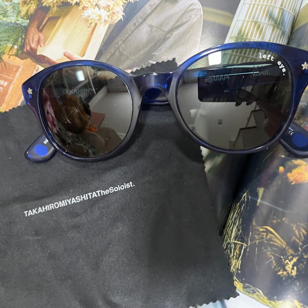 더솔로이스트 선글라스