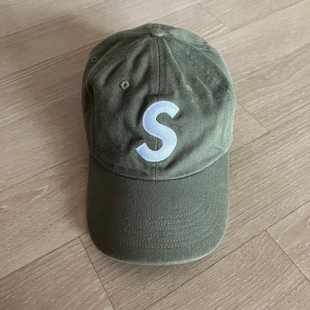 슈프림 케블라 데님 S 로고 6-패널 캡 올리브 - 22SS