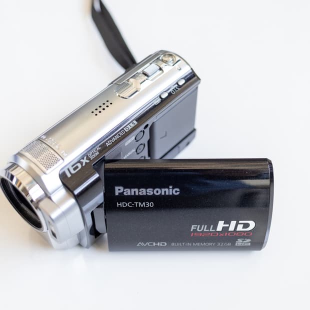 Panasonic HDC-TM30-K / 빈티지 디지털 캠코더