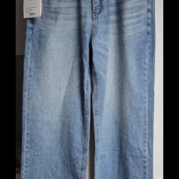 새상품) 인더로우 와이드 테이퍼드 데님 팬츠 LITE WORN