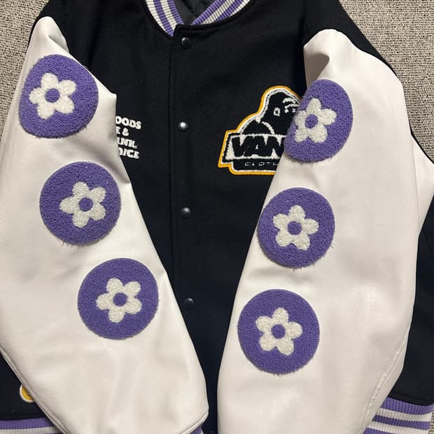 [XL] 반디더핑크 x 엑스라지 바시티 자켓