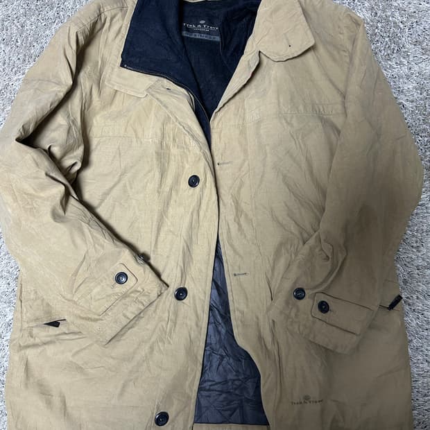 독일제 trek&travel 야상 헌팅자켓 사이즈 110