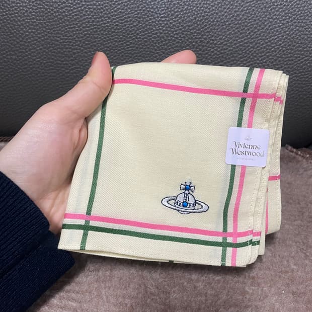 비비안웨스트우드 손수건 
