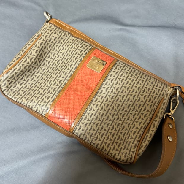 루이까또즈 여성모노그램 숄더백