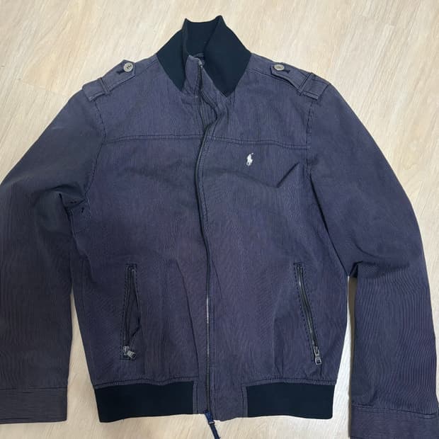 폴로 스트라이프자켓 판매합니다