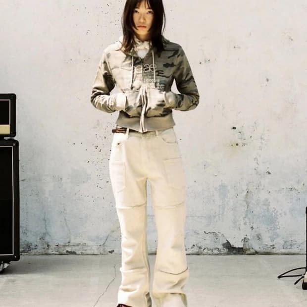 aeae 로우 엣지 플레어 진 RAW EDGE FLARE JEANS