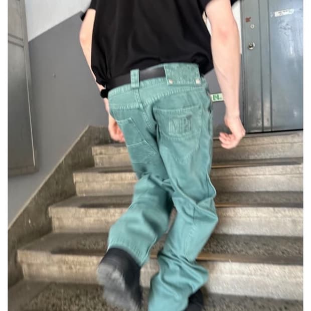 플라스틱 프로덕트 에메랄드 팬츠 판매해요