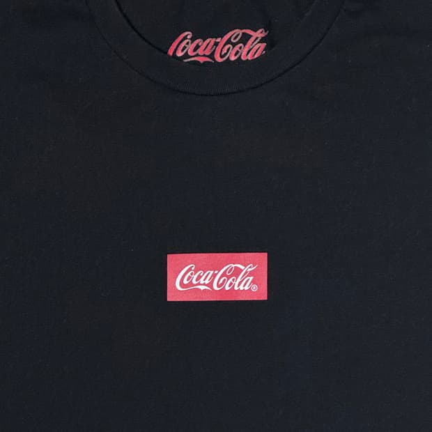 GU x 코카콜라 박스로고 티셔츠 블랙 M