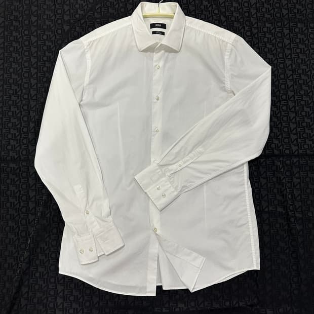 휴고보스 슬림핏 셔츠 41