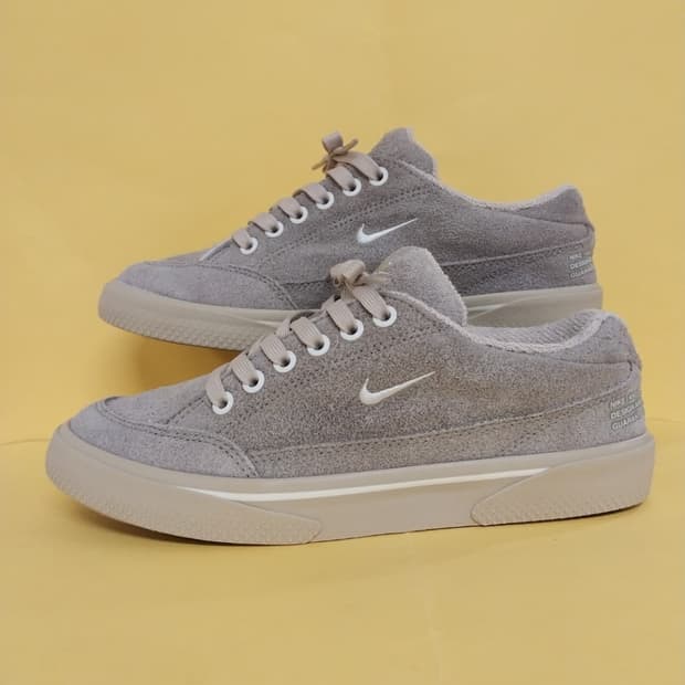 여성 나이키 GTS 97 코로모케 문 파슬 운동화 (245)