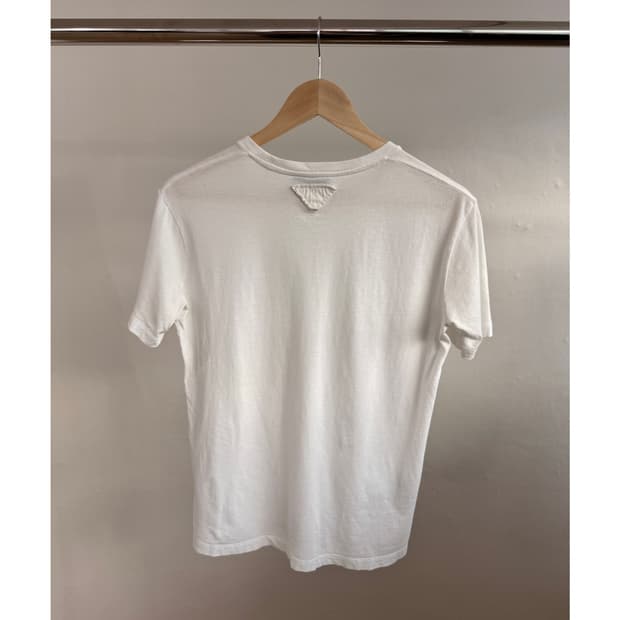 Triangle Back Logo T-shirt (White)