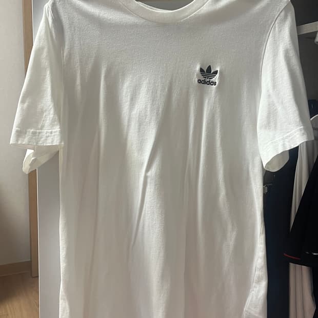 아디다스 반팔티