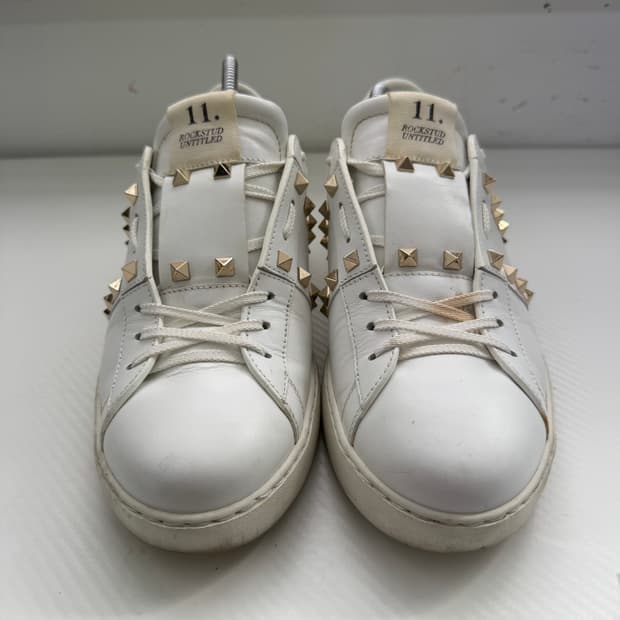 정품) 발렌티노 락스터드 스니커즈 41.5(265)