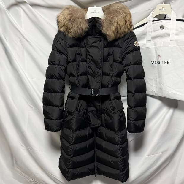 [S+급/풀구성] 몽클레어 클로에 여성패딩 블랙 라쿤퍼 0사이즈
