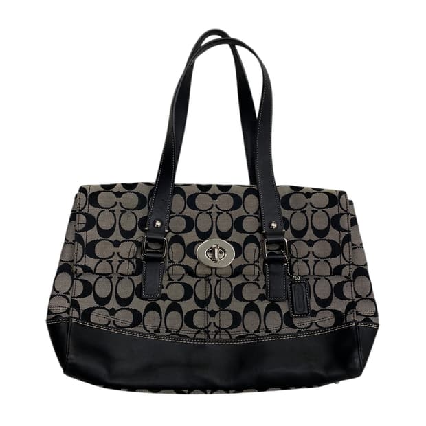 코치 y2k 블랙 버클 숄더백