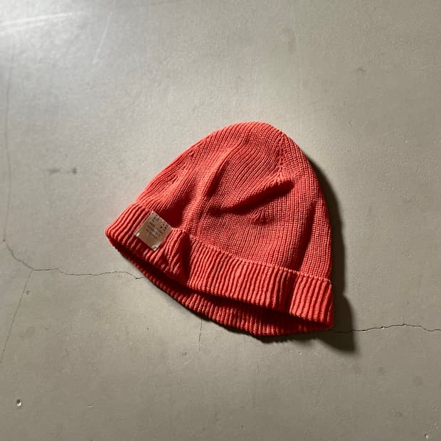  Living Concept Knit Beanie
