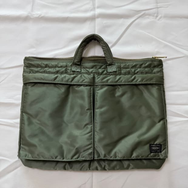 PORTER 신형 포터 탱커 숏 헬멧백 L 카키 서류가방 세이지그린