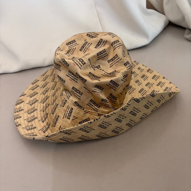 Gucci Silk Hat