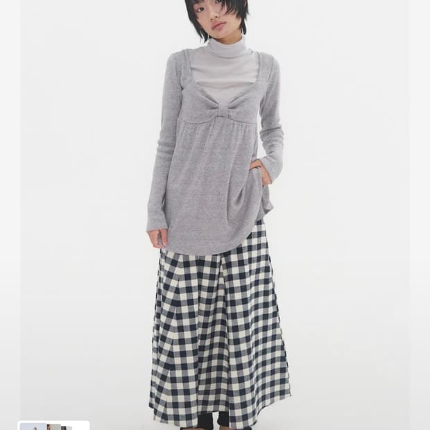 익스파이어드 걸 패치 깅엄 스커트 네이비