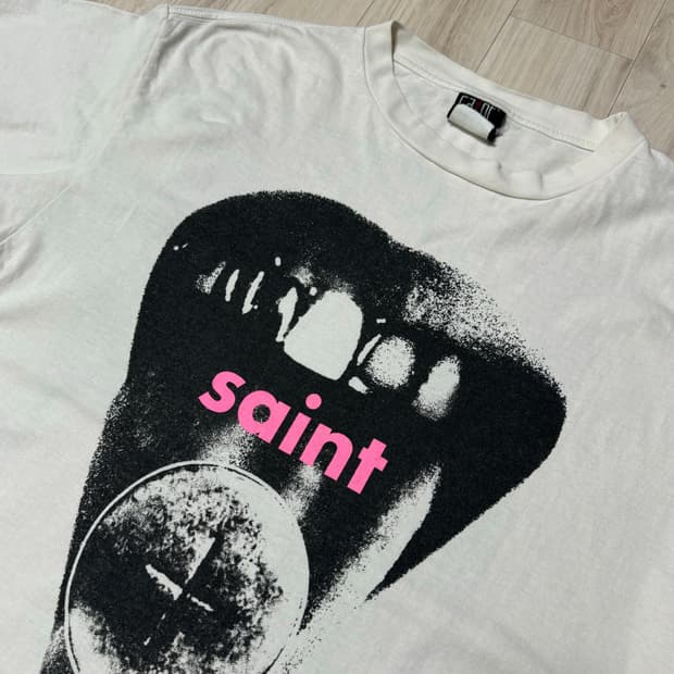 세인트미카엘 Drug is Sacrament 티셔츠