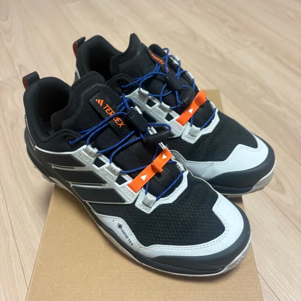 아디다스 테렉스 고어텍스