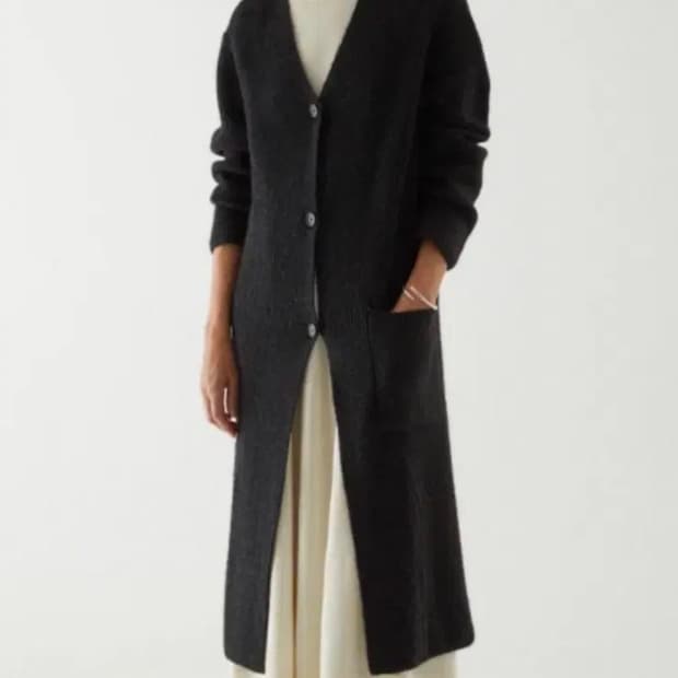 COS 롱 가디건 보카시블랙