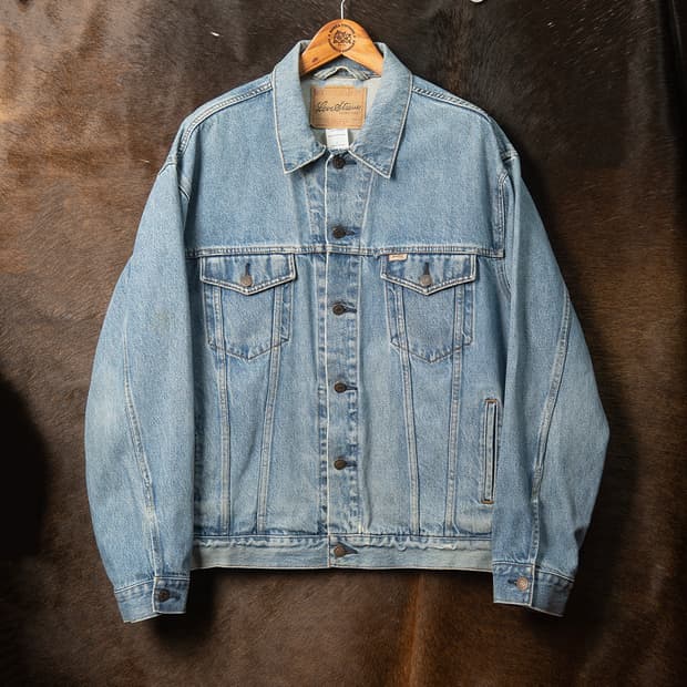 [115] 리바이스 시그니쳐 데님 트러커 자켓 오버사이즈 핏 