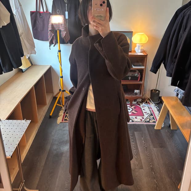 로우클래식 하이넥 코트