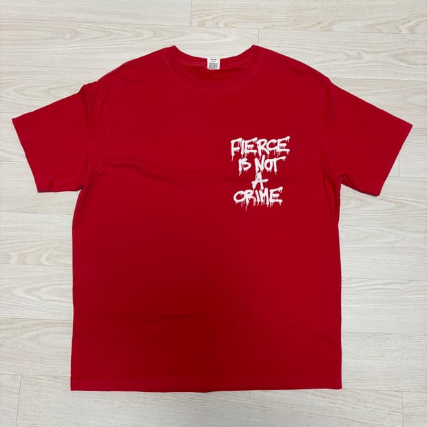 피어스 크라임 티셔츠 m