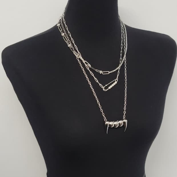 stud necklace set