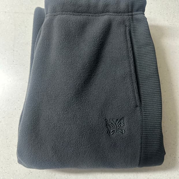 유니클로 니들스 미디움