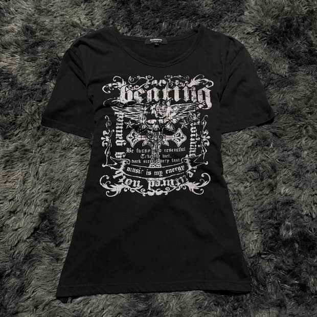 실버 십자가 고딕 레터링 Y2K 반팔