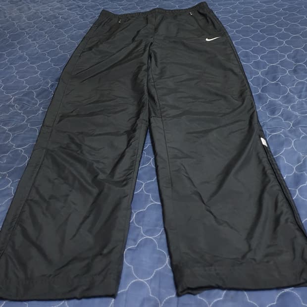 나이키 와이드 나일론 트레이닝 팬츠 블랙 (M)
