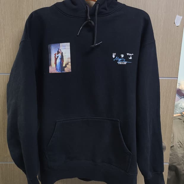 오프화이트 키스 후드티