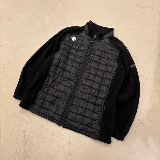 데상트 퀼팅 플리스 자켓