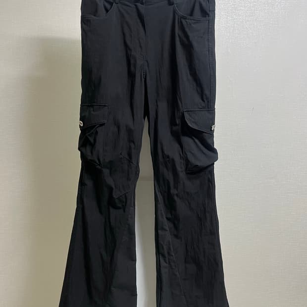 미세키서울 Pocket cargo bootscut pants BLACK