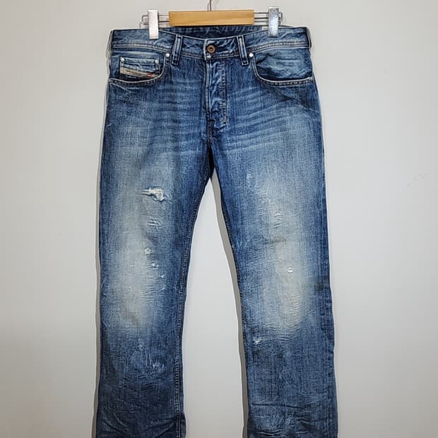 (32) 디젤 자티니 청바지 연청 부츠컷 데님팬츠 이태리판 