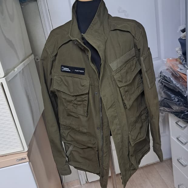 내셔널지오그래픽 유틸리티 자켓  야상XL(상태상급)